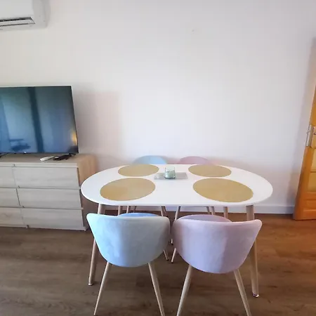 Dionysos Daire Cannes